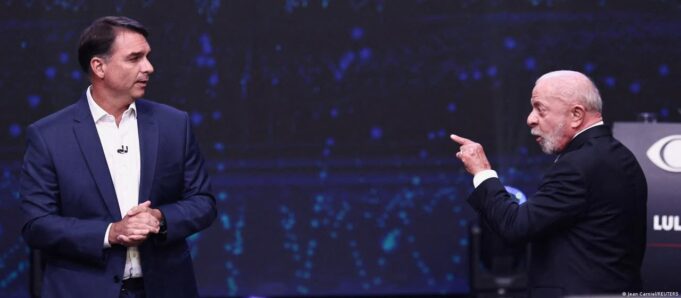 Lula and Bolsonaro debate Lula