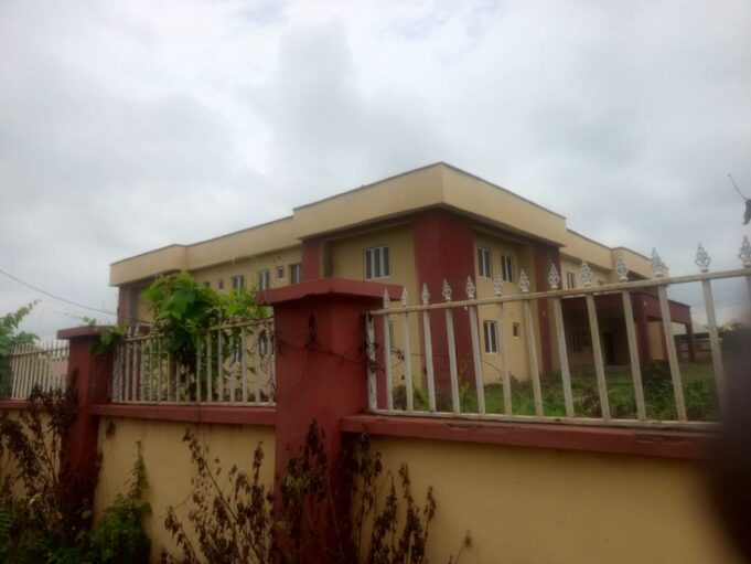 Abandoned hopsital in Ogbomoso Oyo