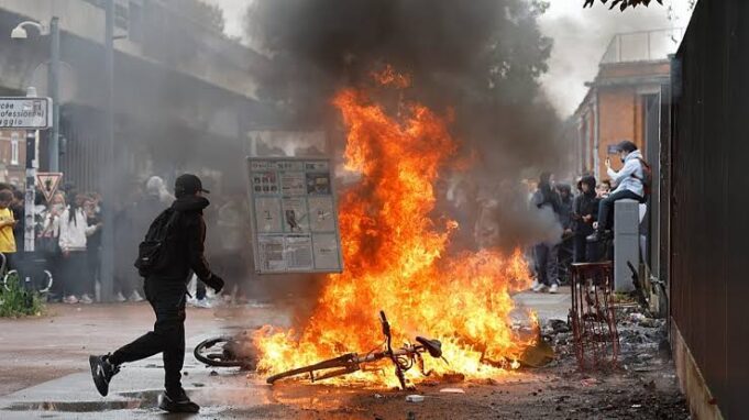 France students protest France