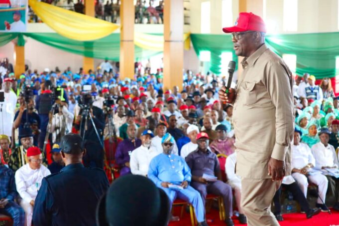 Wike with Ogoni people in Rivers State Wike