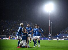 Pressure mounts on Carrick as Como crush Man United in Champions League Como